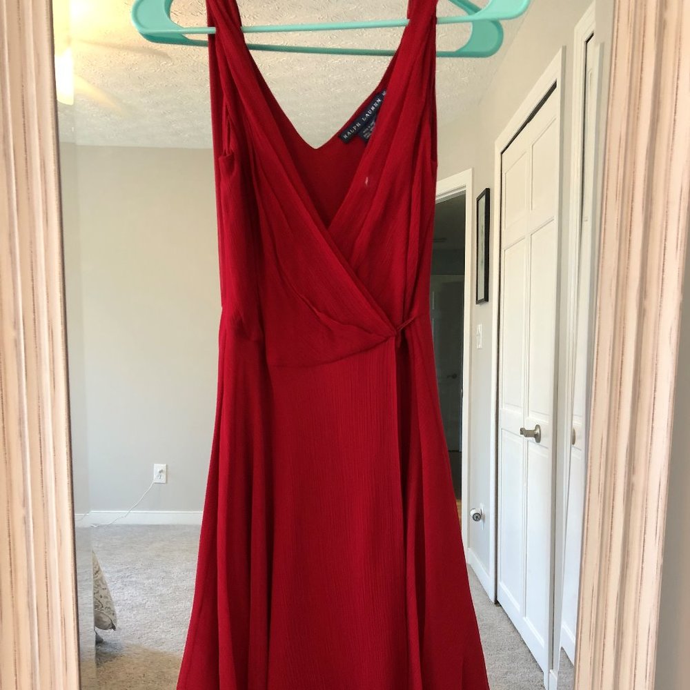 Red Dress - Picture 3 of 4